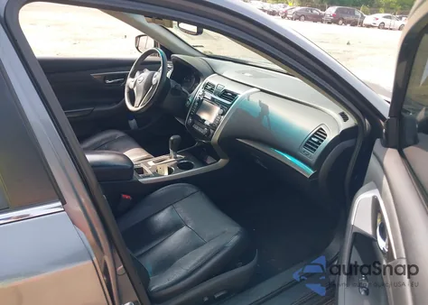 2015 Nissan Altima 2.5 Sl z USA, uszkodzony, nr VIN 1N4AL3AP4FC230548